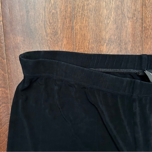 Chico’s Travelers Black Wide-Leg Pants Bundle Set of Two, Size 1 & 2 (8 & 12) - Picture 3 of 10